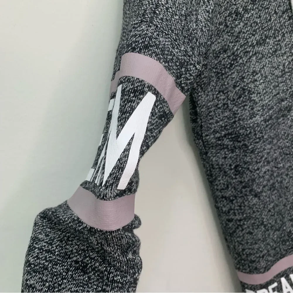 No Boundaries Grey Dream Long Sleeve Top Size Medium Juniors